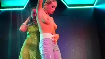 Elegant and Beautiful Wetlook Action Screencap 96 on sinx.preview.netperv.com