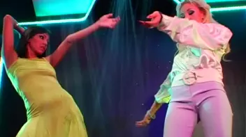 Elegant and Beautiful Wetlook Action Screencap 14 on sinx.preview.netperv.com