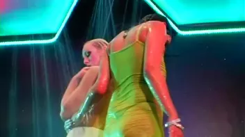 Elegant and Beautiful Wetlook Action Screencap 58 on sinx.preview.netperv.com