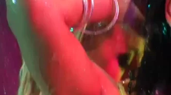 Elegant and Beautiful Wetlook Action Screencap 83 on sinx.preview.netperv.com