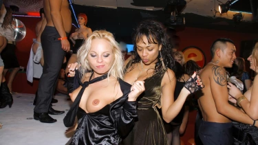 Latest deal - Gash Gamblers Part 7 - Cam 4