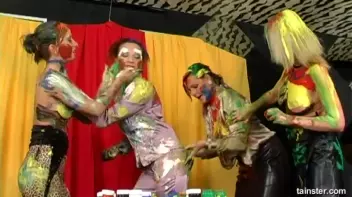 Messy Color Play Screencap 63 on sinx.preview.netperv.com