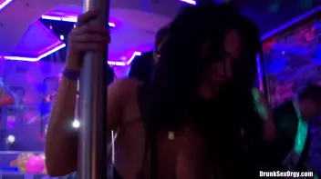 International Summer Lovin' Part 2 - Hardcore Cam Screencap 7 on sinx.preview.netperv.com