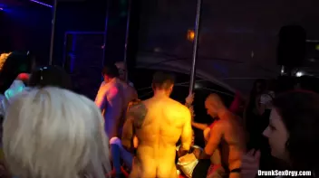 International Summer Lovin' Part 2 - Hardcore Cam Screencap 73 on sinx.preview.netperv.com