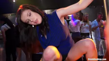 International Summer Lovin' Part 2 - Hardcore Cam Screencap 44 on sinx.preview.netperv.com