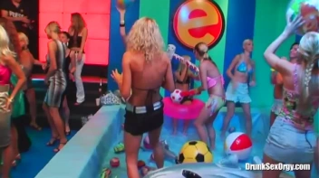 Euroslut Hotel Part 1 - Cam 2 Screencap 7 on sinx.preview.netperv.com