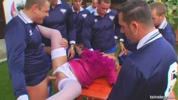 Sabrina White Gets Wet Screencap 12 on sinx.preview.netperv.com