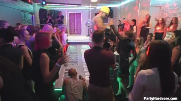 Party Hardcore Gone Crazy Vol. 29 Part 1 - Cam 2 Screencap 35 on sinx.preview.netperv.com