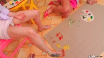 A Very Intense Finger Painting Session Screencap 20 on sinx.preview.netperv.com