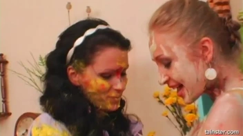 A Very Intense Finger Painting Session Screencap 66 on sinx.preview.netperv.com