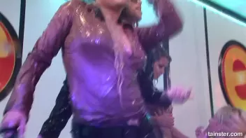 All-Night Love Lounge Part 4 - Shower Cam Screencap 8 on sinx.preview.netperv.com