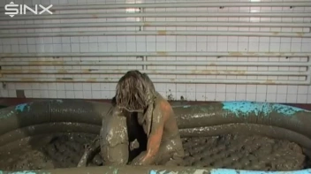 WAM Babes Catfight And Wrestle In The Mud Screencap 28 on sinx.preview.netperv.com