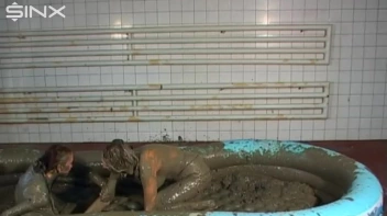 WAM Babes Catfight And Wrestle In The Mud Screencap 30 on sinx.preview.netperv.com