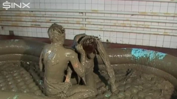 WAM Babes Catfight And Wrestle In The Mud Screencap 45 on sinx.preview.netperv.com