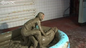 WAM Babes Catfight And Wrestle In The Mud Screencap 58 on sinx.preview.netperv.com