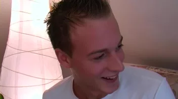 Christina Lee Dreams a Mighty Bi Dream Screencap 2 on sinx.preview.netperv.com