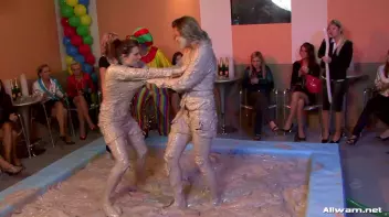 Clowning Around In The Mud Pit Screencap 31 on sinx.preview.netperv.com