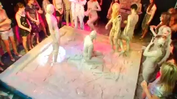 Teeny Bikini Mud Pit Battle Screencap 91 on sinx.preview.netperv.com