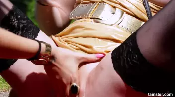 Nasty sluts pissing their way to satisfaction Screencap 33 on sinx.preview.netperv.com