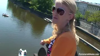 Blowjob Cruisin' Through The City Screencap 12 on sinx.preview.netperv.com