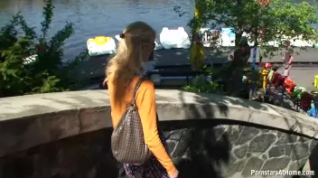 Blowjob Cruisin' Through The City Screencap 23 on sinx.preview.netperv.com