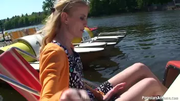 Blowjob Cruisin' Through The City Screencap 29 on sinx.preview.netperv.com