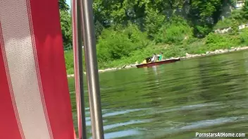 Blowjob Cruisin' Through The City Screencap 67 on sinx.preview.netperv.com