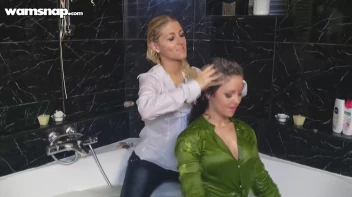 Dolled Up For Bath Time! Screencap 52 on sinx.preview.netperv.com