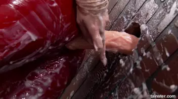 Lady in red covered in cum Screencap 66 on sinx.preview.netperv.com