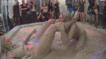 Messy Wrestling: Tattooed Beauty, Ripped Clothes & Lots Of Mud Covered Booby & Booty! Screencap 46 on sinx.preview.netperv.com