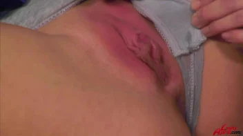 An Hour In Leony's Kinky World Screencap 150 on sinx.preview.netperv.com