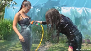 Milk Covered Cuties Shower Each Other Off Screencap 9 on sinx.preview.netperv.com