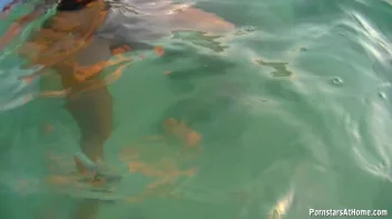 Wetlook In Paradise Screencap 50 on sinx.preview.netperv.com