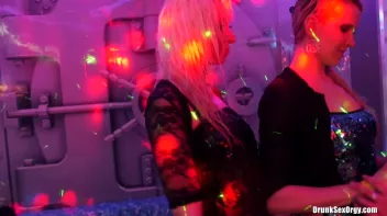 Holiday Hotties Part 5 - Shower Cam Screencap 59 on sinx.preview.netperv.com