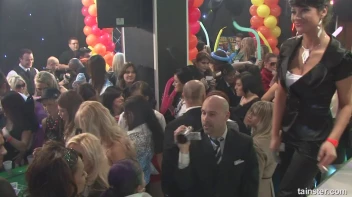 Gash Gamblers Part 5 - Cam 1 Screencap 23 on sinx.preview.netperv.com