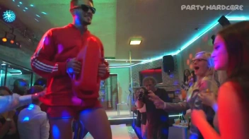 Party Hardcore Gone Crazy Vol. 28 Part 2 - Cam 3 Screencap 19 on sinx.preview.netperv.com