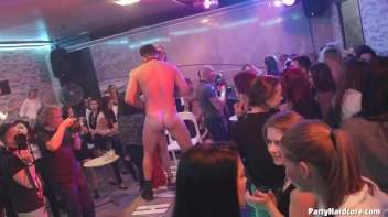 Party Hardcore Gone Crazy Vol. 31 Part 2 - Cam 2 Screencap 19 on sinx.preview.netperv.com