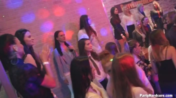 Party Hardcore Gone Crazy Vol. 31 Part 2 - Cam 2 Screencap 4 on sinx.preview.netperv.com