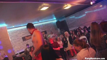 Party Hardcore Gone Crazy Vol. 31 Part 2 - Cam 2 Screencap 42 on sinx.preview.netperv.com