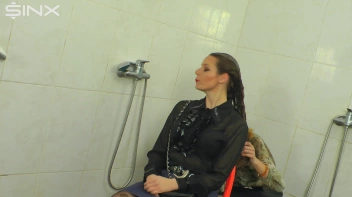 Gorgeous Girls Wash And Lather Their Hair Screencap 13 on sinx.preview.netperv.com