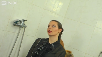 Gorgeous Girls Wash And Lather Their Hair Screencap 14 on sinx.preview.netperv.com