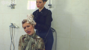 Gorgeous Girls Wash And Lather Their Hair Screencap 34 on sinx.preview.netperv.com