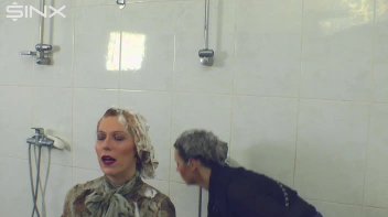 Gorgeous Girls Wash And Lather Their Hair Screencap 37 on sinx.preview.netperv.com