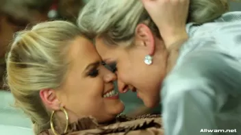 Gina's Gel Treatment Screencap 26 on sinx.preview.netperv.com