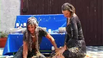 Peaches and Cream Mess Screencap 65 on sinx.preview.netperv.com