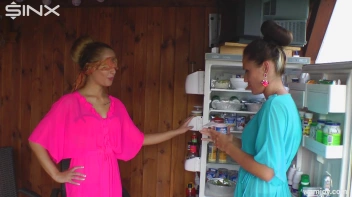 Sweet Toothed Babes Splosh With Puddings Screencap 6 on sinx.preview.netperv.com