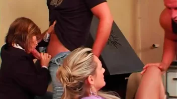 Lean Back, Bitch! Screencap 24 on sinx.preview.netperv.com