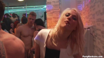 Party Hardcore Gone Crazy Vol. 11 Part 5 - Cam 3 Screencap 31 on sinx.preview.netperv.com
