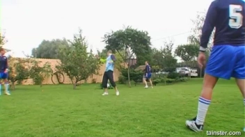 Sabrina White Gets Wet Screencap 2 on sinx.preview.netperv.com