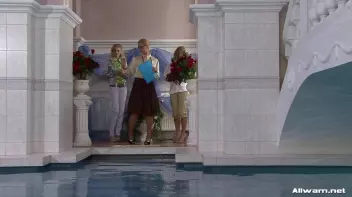 Flower Power Leaves Three Babes Very Wet Screencap 2 on sinx.preview.netperv.com